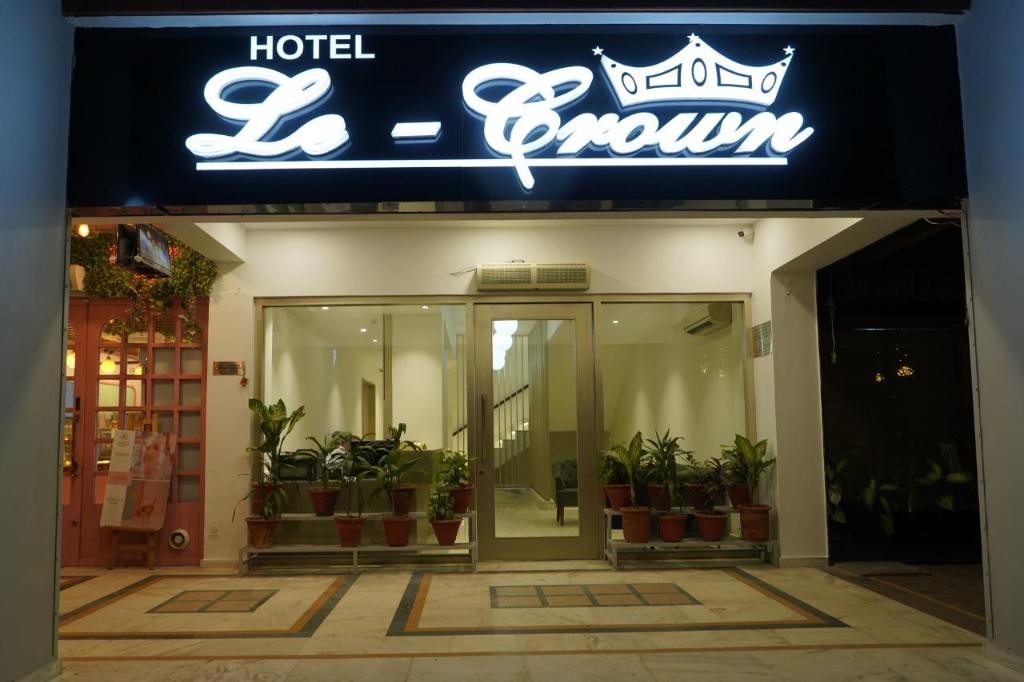 Hotel Le-Crown