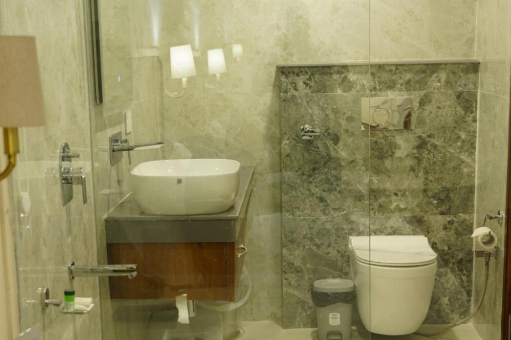 Room image 5